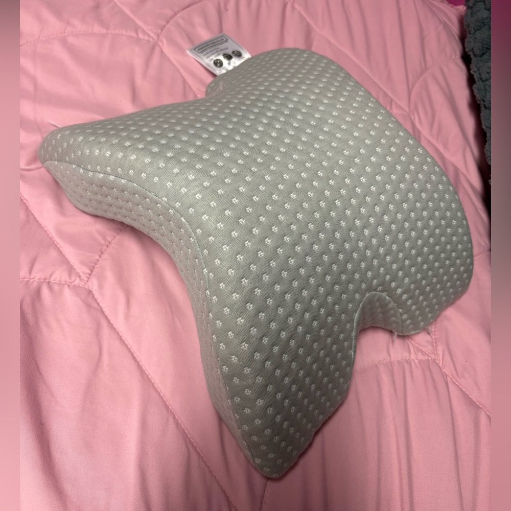 Cuddle pillow
